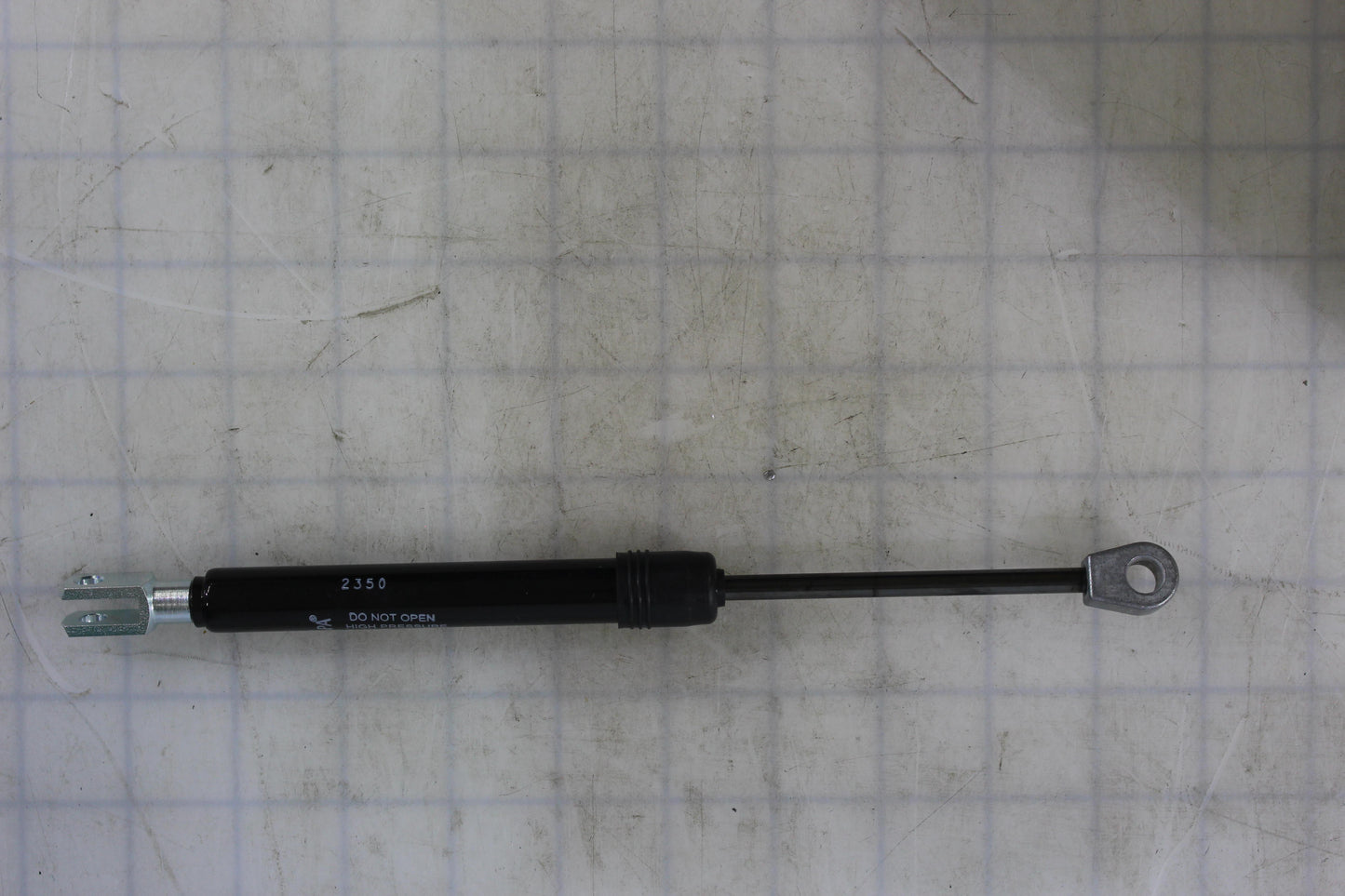 32831 | BRAUNABILITY | LIFT ACCESSORY | LIFT PLATFORM | 30LBS. GAS SPRING/STRUT
